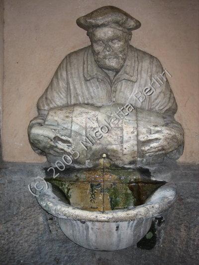 Roma, Fontana del Facchino